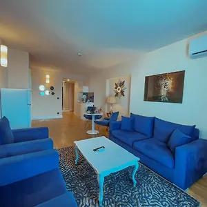 Seaside Vip40 4* باتومي